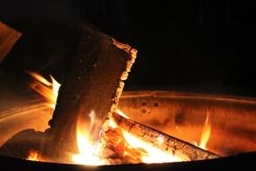 wood pit fire