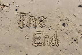the end text on the beach