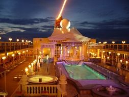 pool on cruise ship