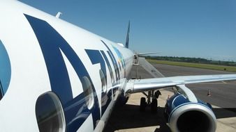 Side view airplane of Brazilian Airlines