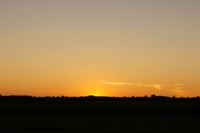 the sun disappeared behind the horizon