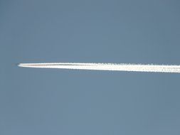jet engine trail