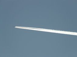 flying plane leaves a trace