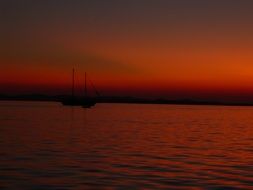 purple red sunset in the sea