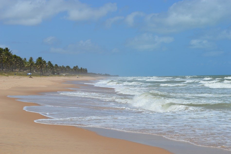 beach of imbassa foam waves