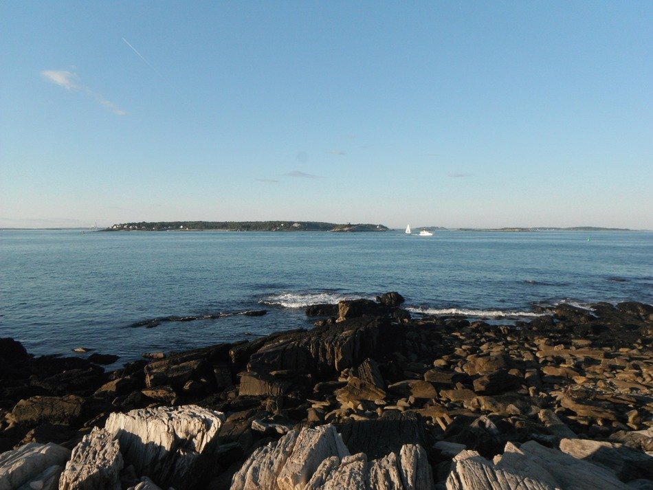 awesome peaks island