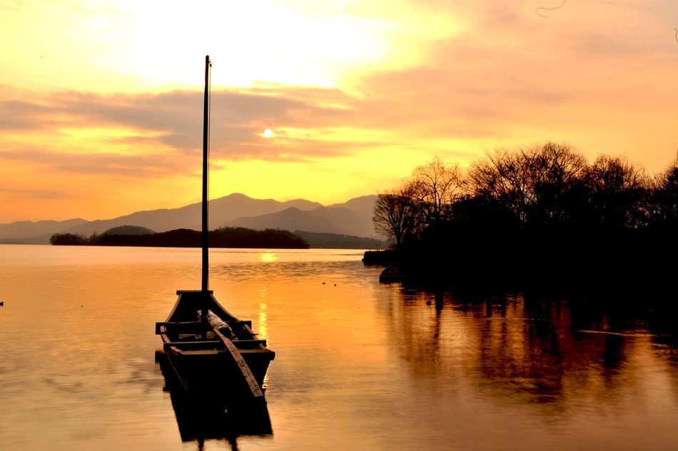 boat on the lake in yangpyeong