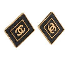 Chanel Vintage Logo drawing