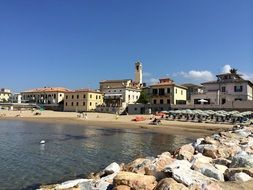 san vincenzo beach