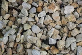 stones of different sizes on the beach