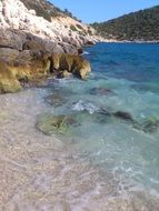 rocks near the water in the summer