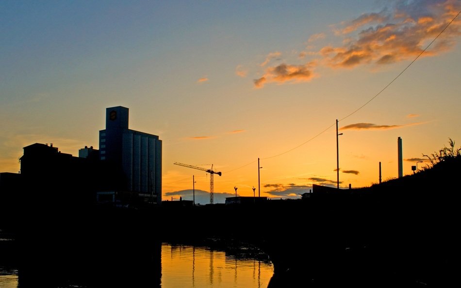 silhouettes of buildings in the evening