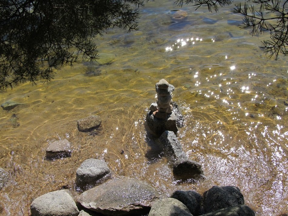 astonishing water stones
