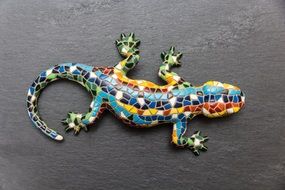 Beautiful and colorful spotted lizard brooch
