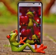 Frog Fig in Mobile Phone