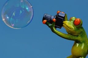 green funny Frog Photographer Soap Bubble