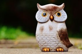 ceramic figure of an owl