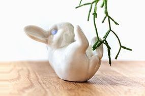 Hare Easter Fig