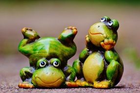 cute figures of frogs