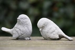 birds in a quarrel as a figurines