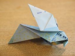 origami paper bird