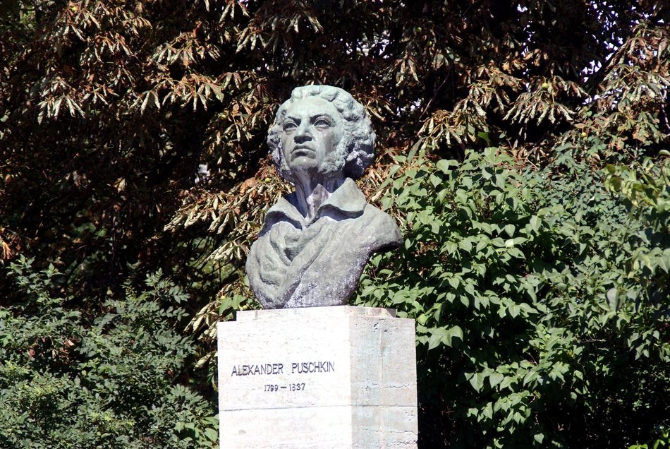 statue of pushkin in the park