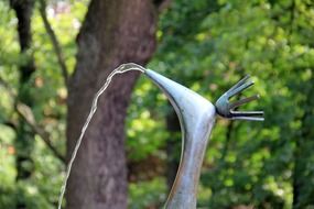 iron fountain bird with crown
