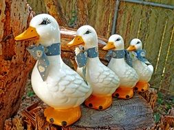 ceramic ducks for decoration
