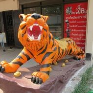 Statue of beautiful tiger