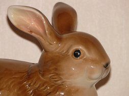 figurine in the form of a hare