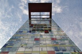 building with a glass facade in dusseldorf