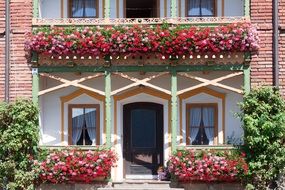 farmhouse in Bavaria house flower jewelry