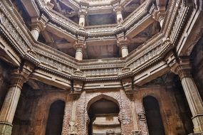 Adalaj Step