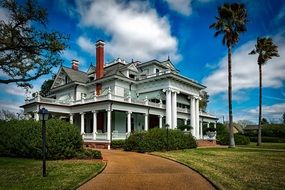 McFadden Ward House is a mansion in Texas