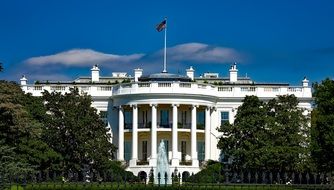 park in front of the white house in usa