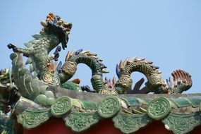 dragon sculpture in vietnam