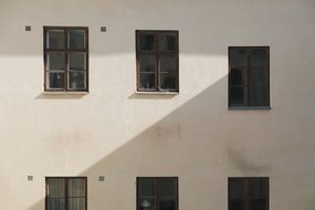 Building Wall Windows