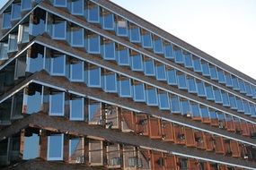 Glass facade with mirroring