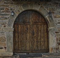 wooden arched Double Doors