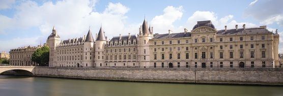 panorama picture of beautiful building by the seine