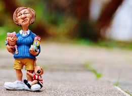 ceramic figure of baby-sitter