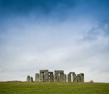 prehistoric monument stonehenge, england
