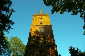 church in the contrast light