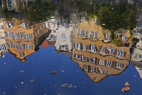 Mirroring of TÃ¼bingen