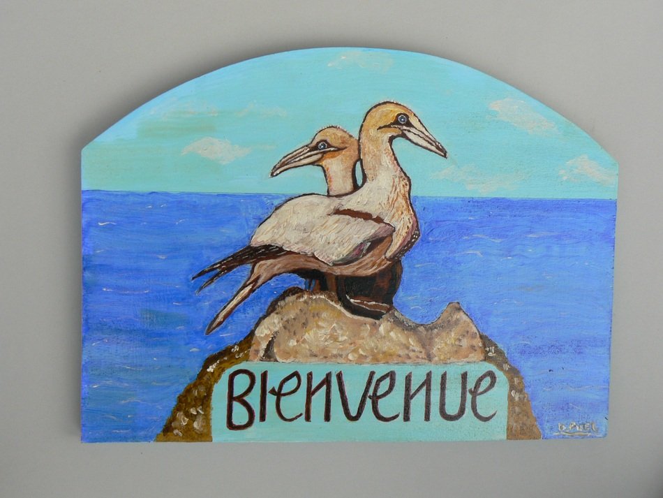 plate with birds