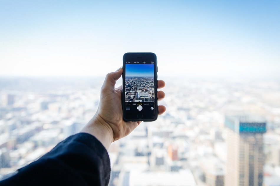 Photographing cityscape with Iphone