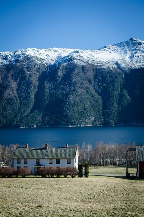 houses near the mountains in norway
