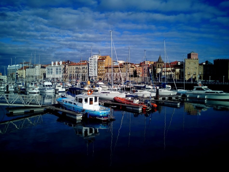 port of Gijón, Spain
