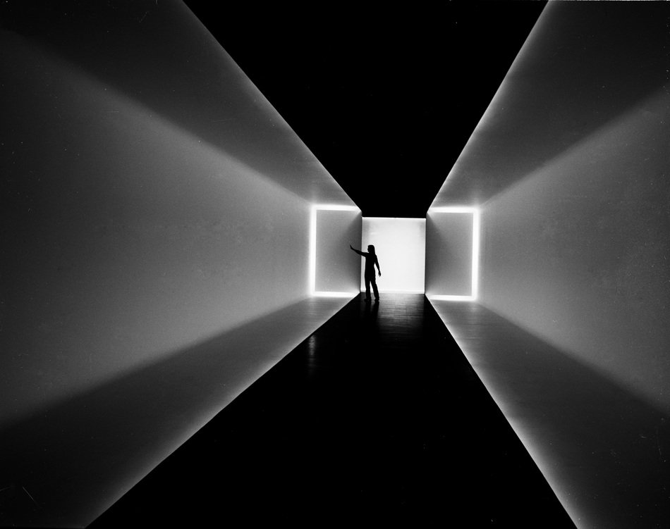 white-white passage to the houston art museum