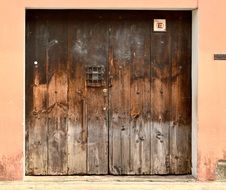 wooden door in antigua guatemala